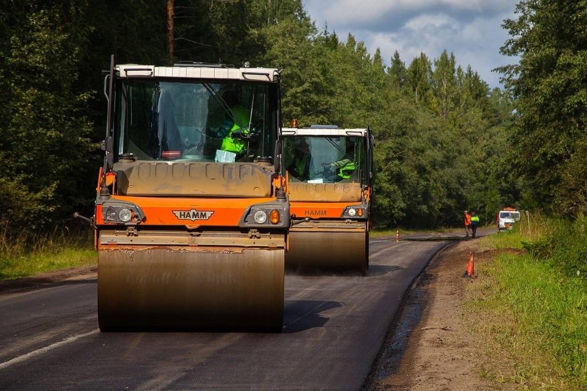 Завершить ремонт дороги планируется к 15 октября 2024 года.