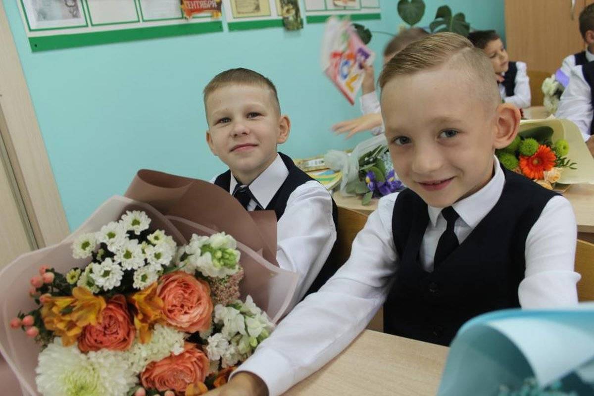 28 марта начнётся приём заявлений в первый класс в школы и гимназии Великого Новгорода.