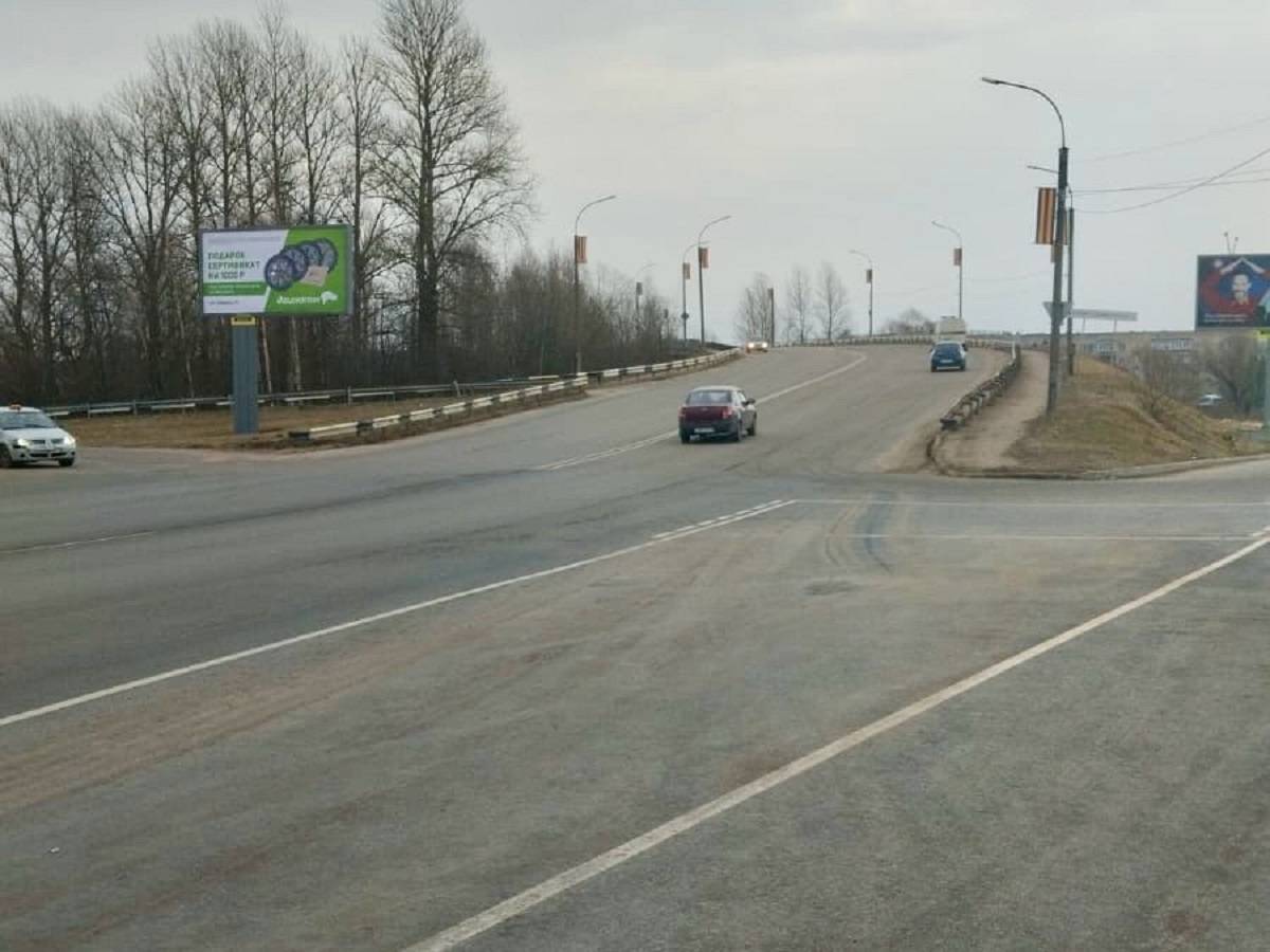Константин Куранов и Елена Комарова проверили состояние дорог, отремонтированных в прошлом году.