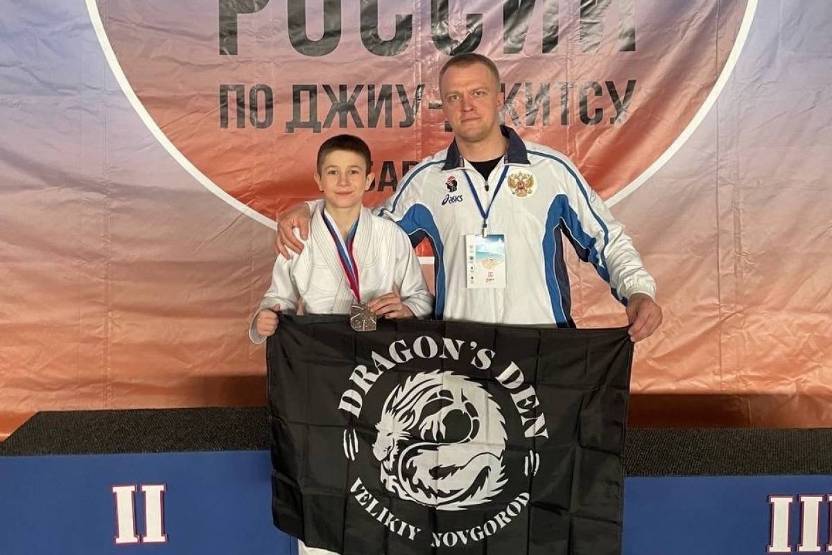 Воспитанник клуба «Искра» Захар Голубцов взял бронзу в весовой категории до 34 килограммов.