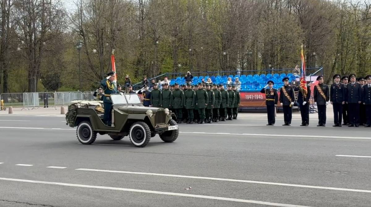 В параде примет участие восстановленный советский автомобиль «ГАЗ-67» времён войны.