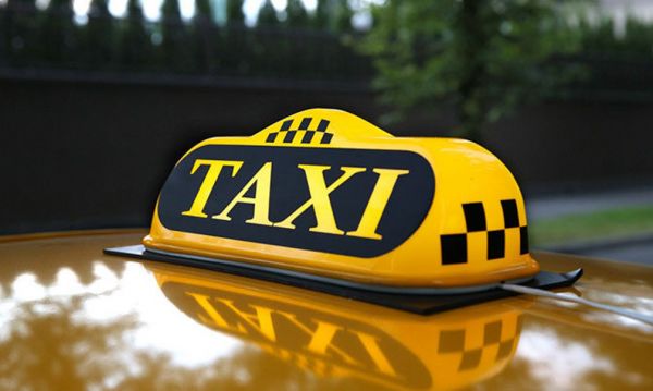 Как министерство регулирует работу таксистов?