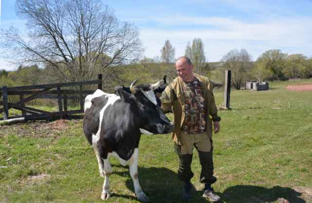 Фермер Старорусского района Андрей Булин получил грант на своё хозяйство с молочным животноводством