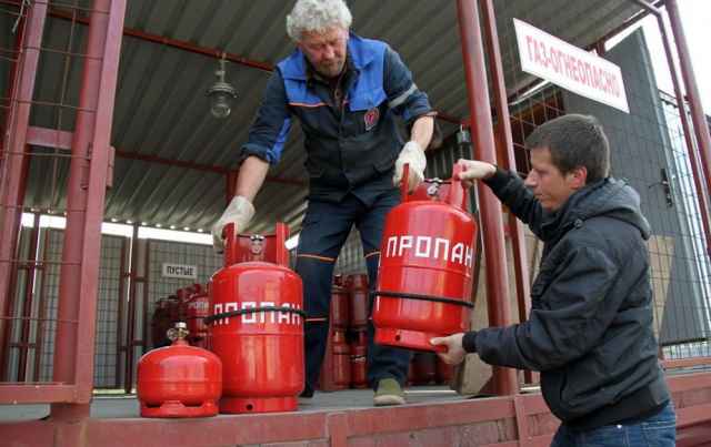 Сельские жители всё чаще жалуются на доставку баллонного газа
