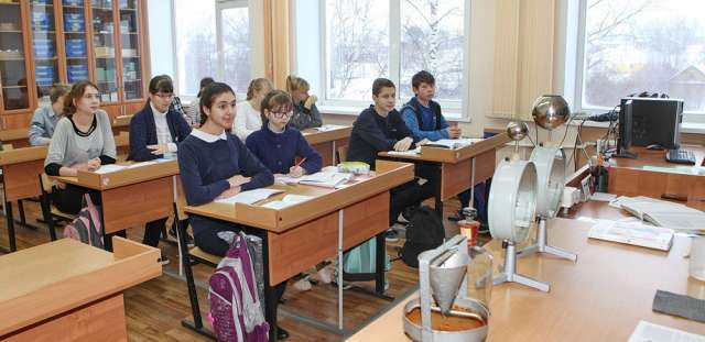 Новгородские школьники не проявляют большого интереса к точным наукам. Их привлекает общественно-гуманитарное направление.