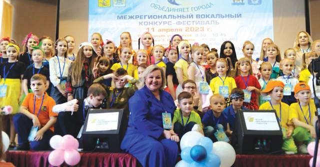 Конкурс «Янтарная нота объединяет города» собрал в Великом Новгороде около 100 участников.