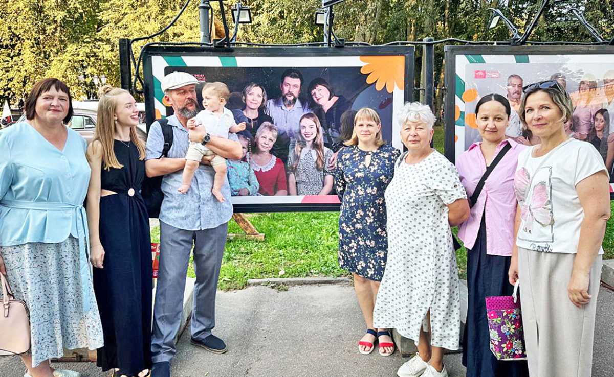 Большая семья педагогов Ленькиных — Хлусовых — Фёдоровых.