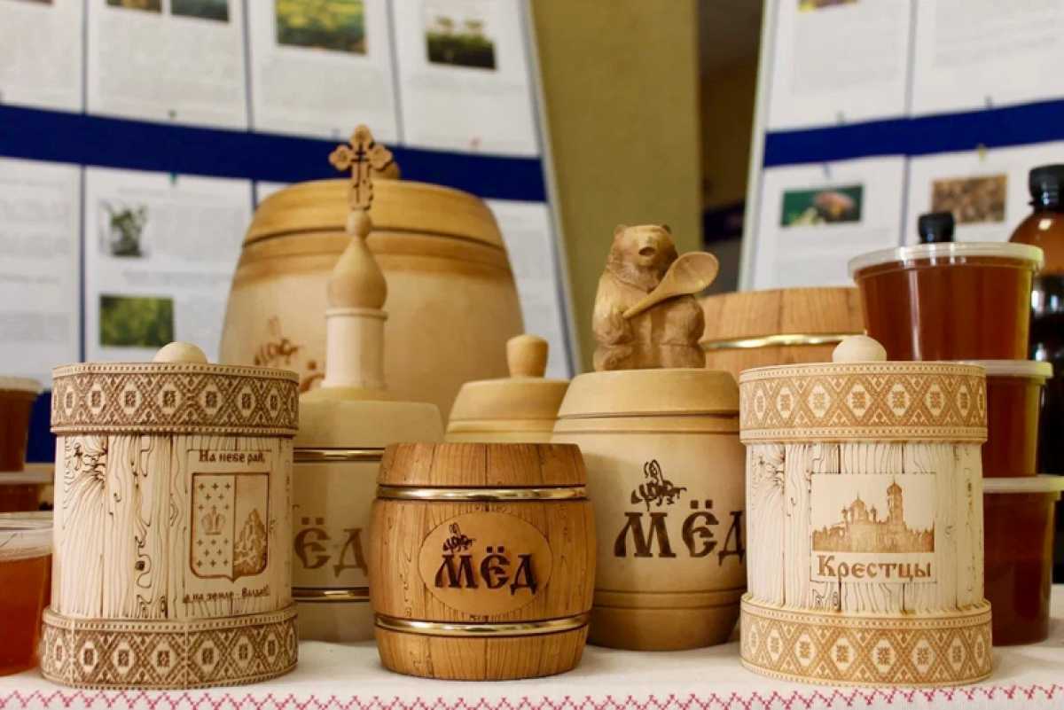 Новгородский мёд пользуется спросом у туристов и жителей региона.