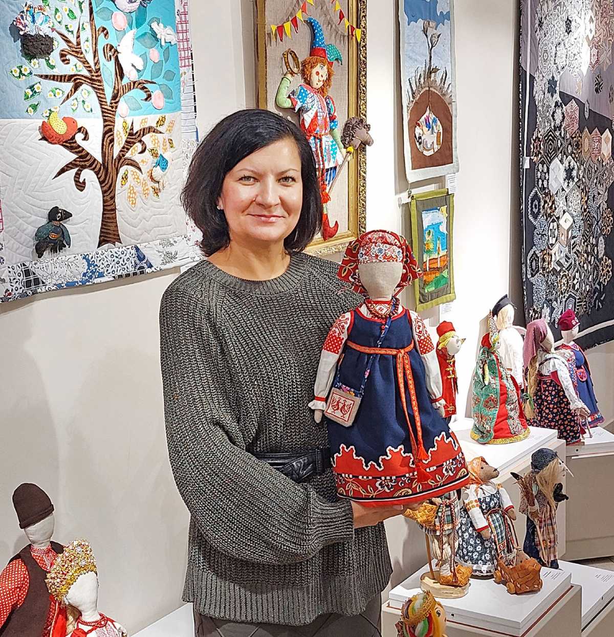 Татьяна Шилова создаёт свои куклы в хорошем настроении.