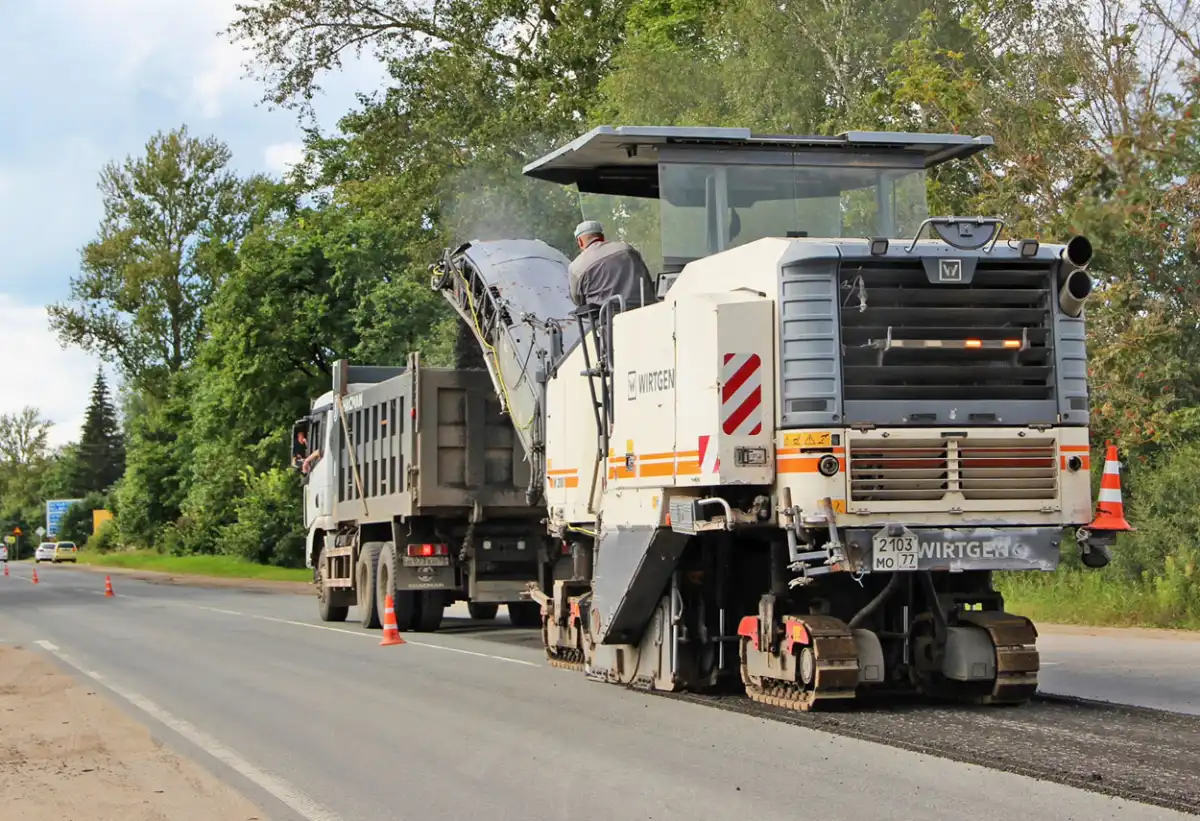 Ремонт дороги Бронница — Мшага. Всего до конца этого года в рамках нацпроекта «Инфраструктура для жи
