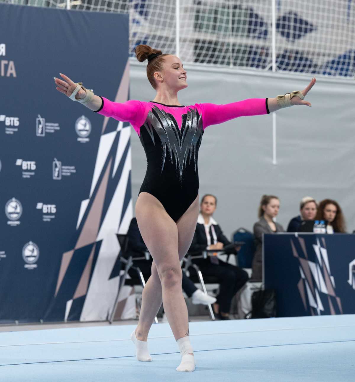 Besties и «Джентльмены»