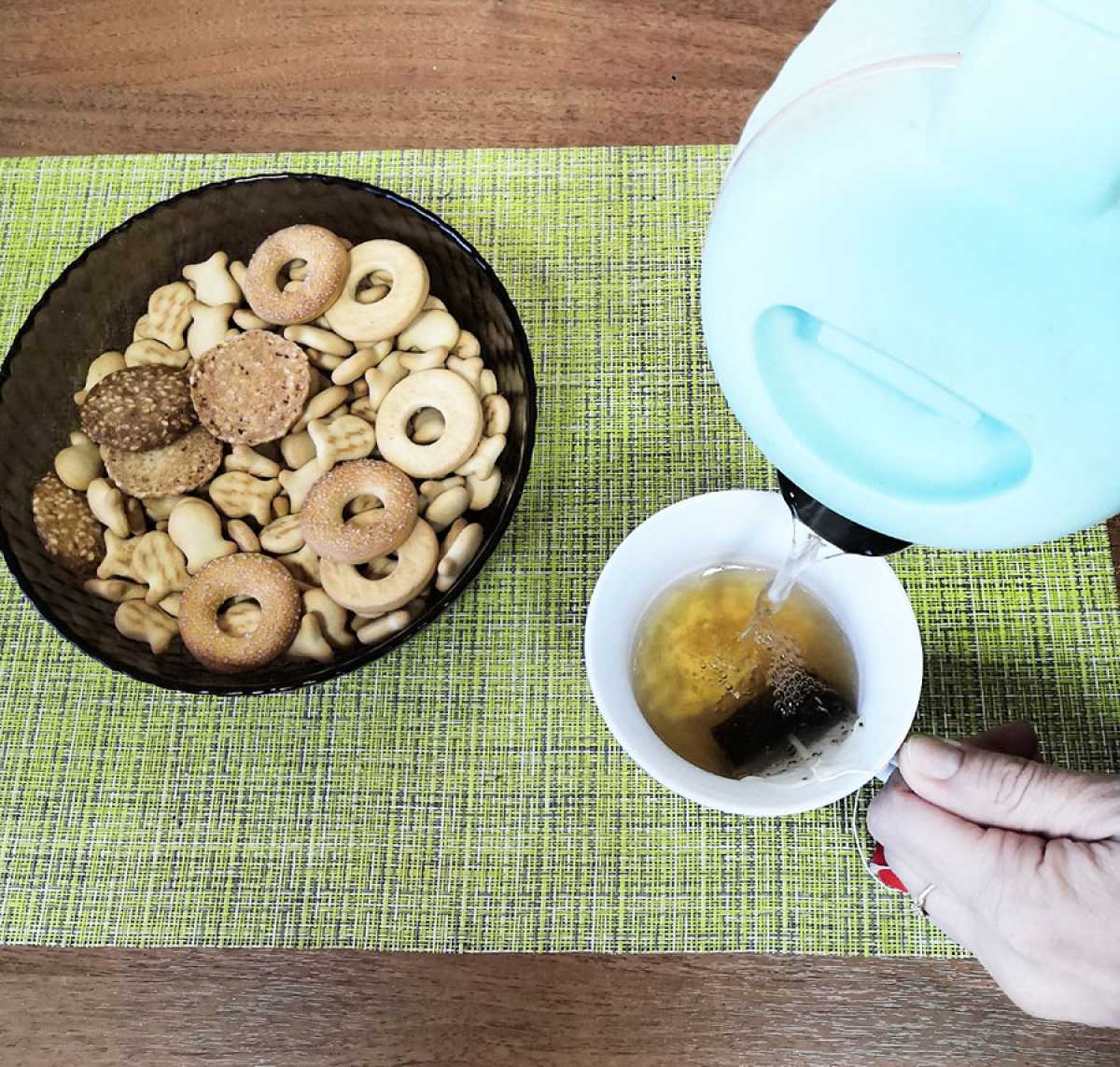 Заваривать чай в пакетиках можно без опасений для здоровья.