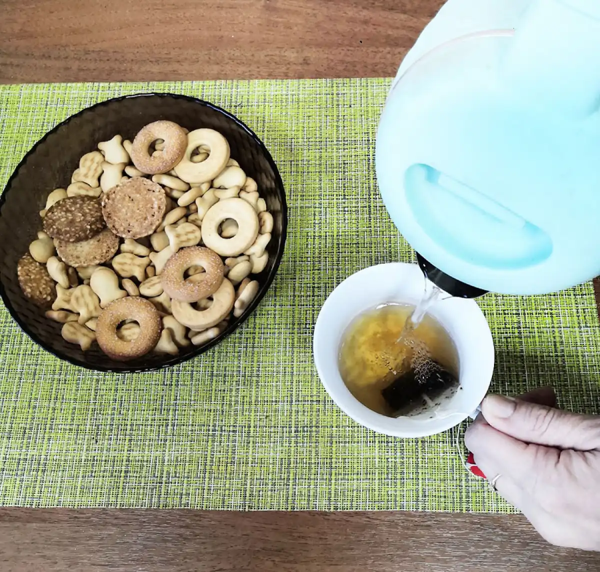 Заваривать чай в пакетиках можно без опасений для здоровья.