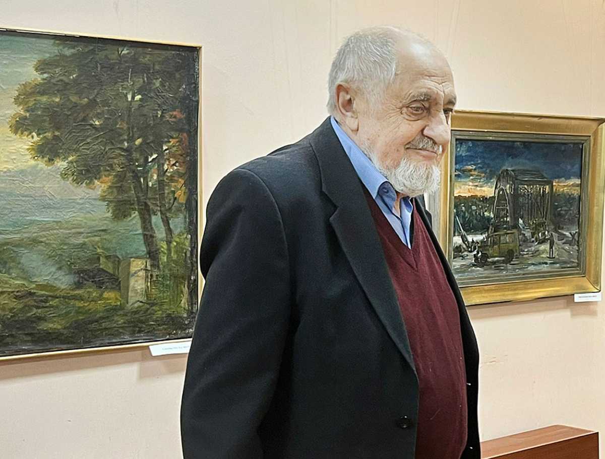 В Боровичах у художника Олега Филиппова начался новый этап творческой жизни.