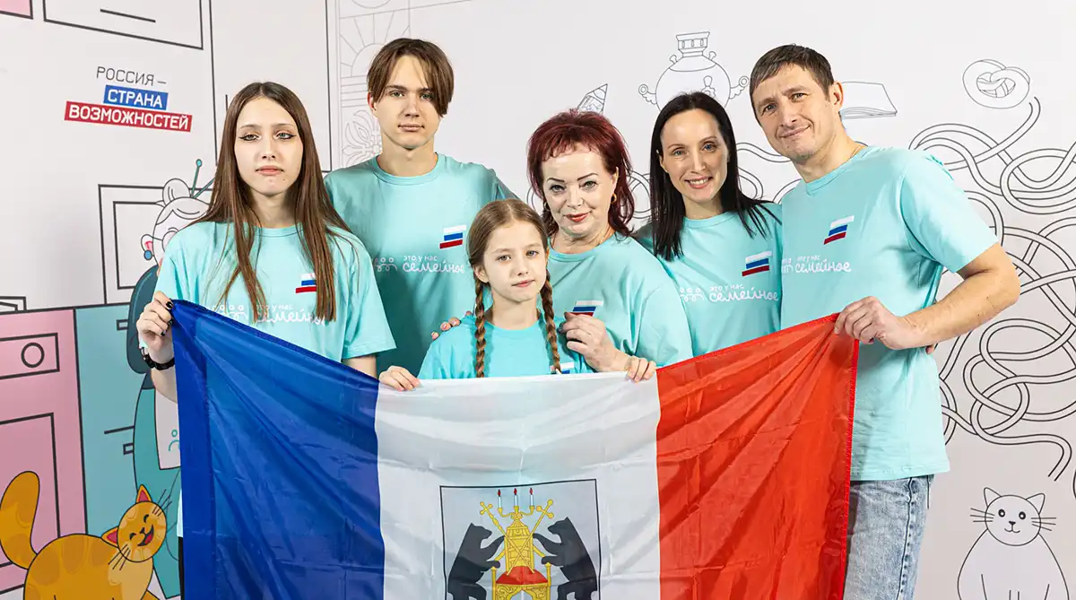 Торочковых на конкурсе ждали интеллектуальные, творческие и спортивные испытания.