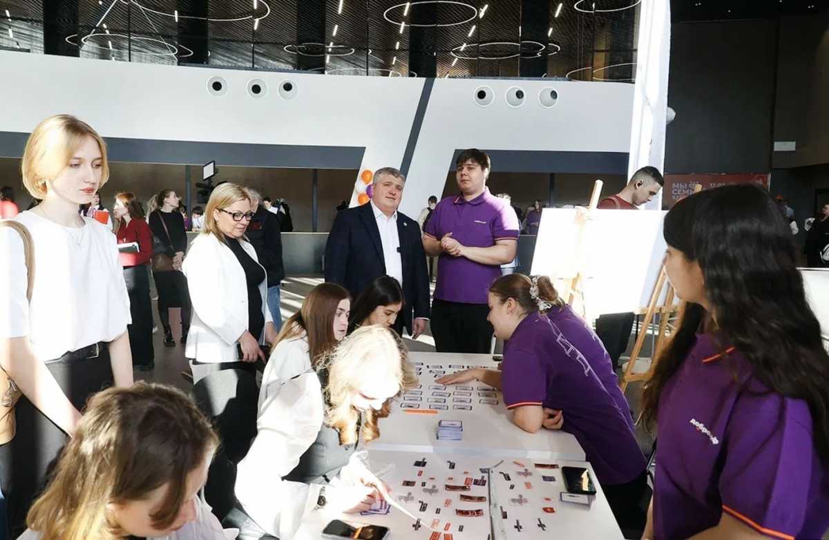 Александр Дронов: «Наша цель — превратить Новгородскую область в молодой перспективный регион».