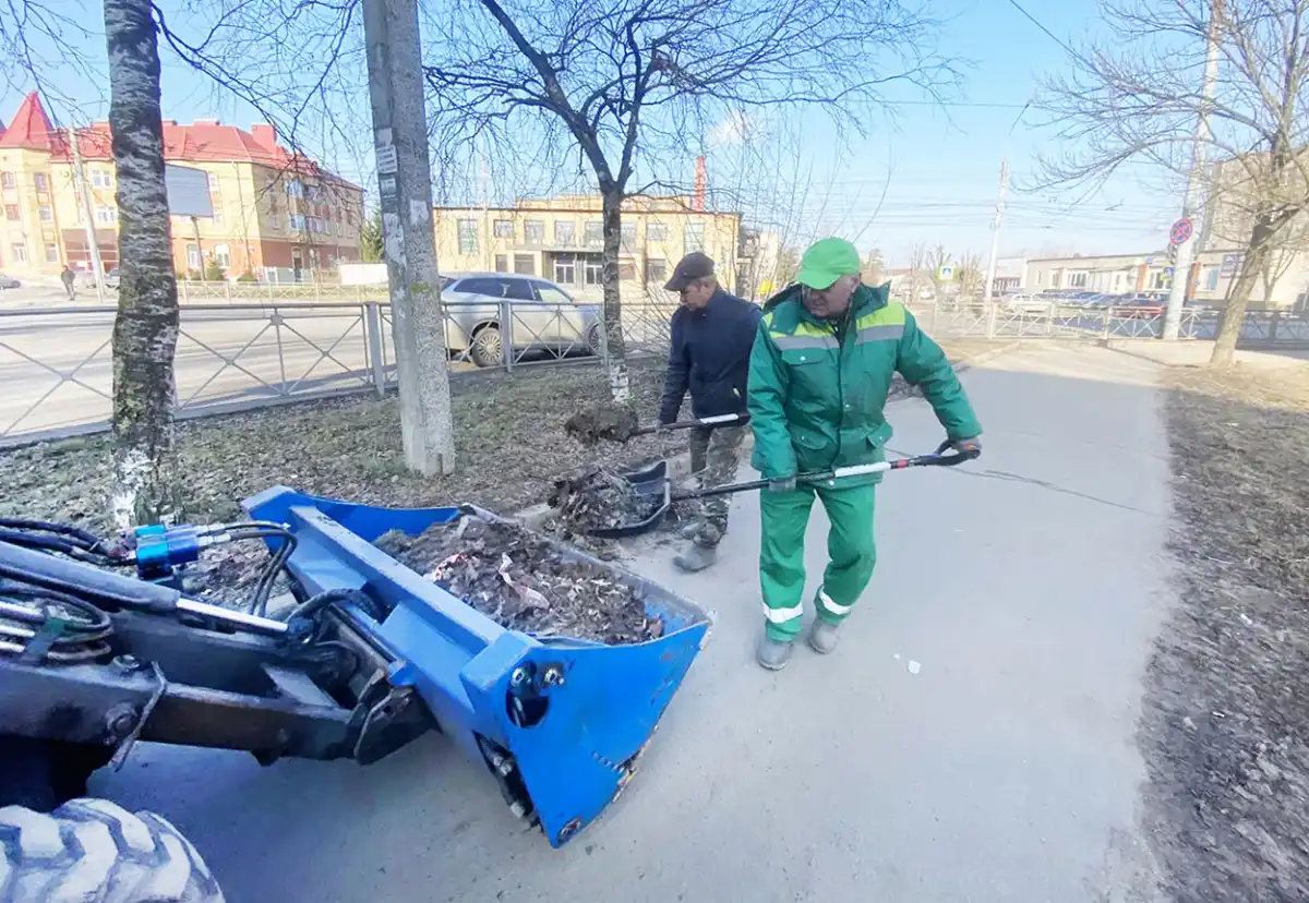 В Великом Новгороде в конце недели пройдут сразу три общегородских субботника — 26, 27 и 28 марта.