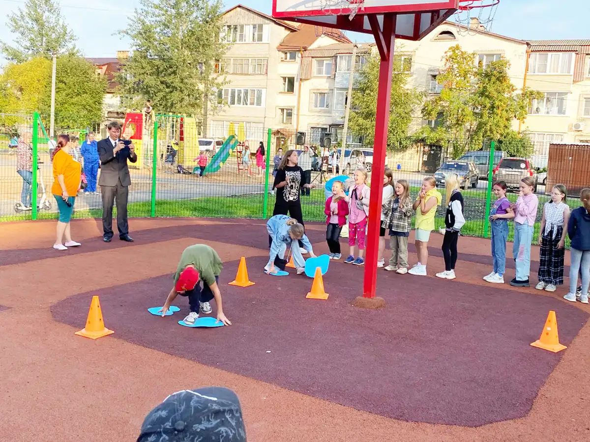 По федеральному проекту «Формирование комфортной городской среды» на улице Строительной в посёлке Панковка оборудовали новую площадку.