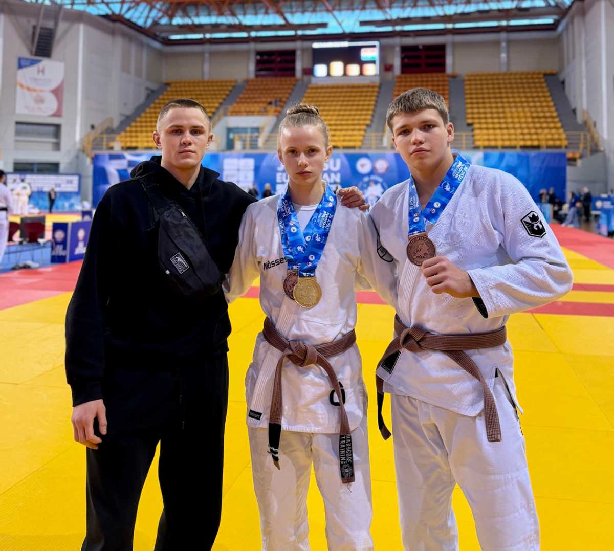 Пашут и пашут