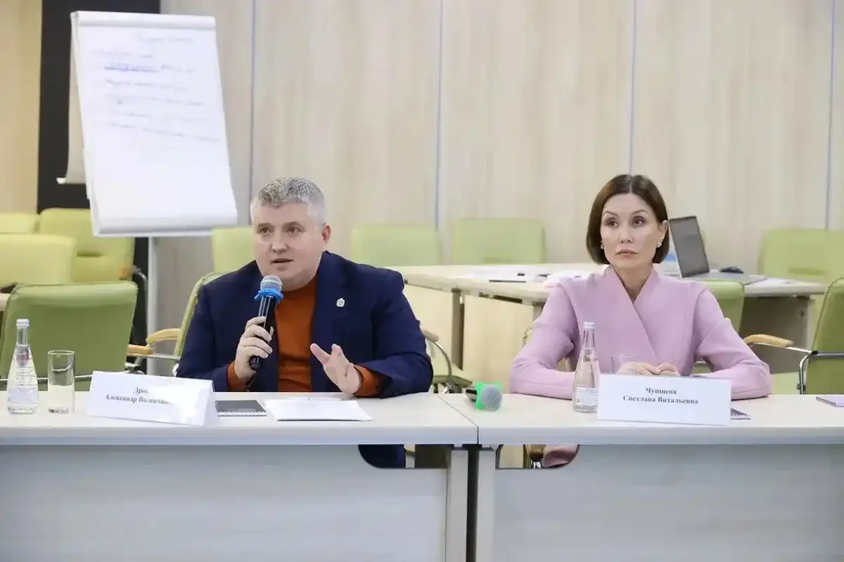 Александр Дронов и генеральный директор АСИ Светлана Чупшева договорились о проведении стратсессии на рабочей встрече в феврале.