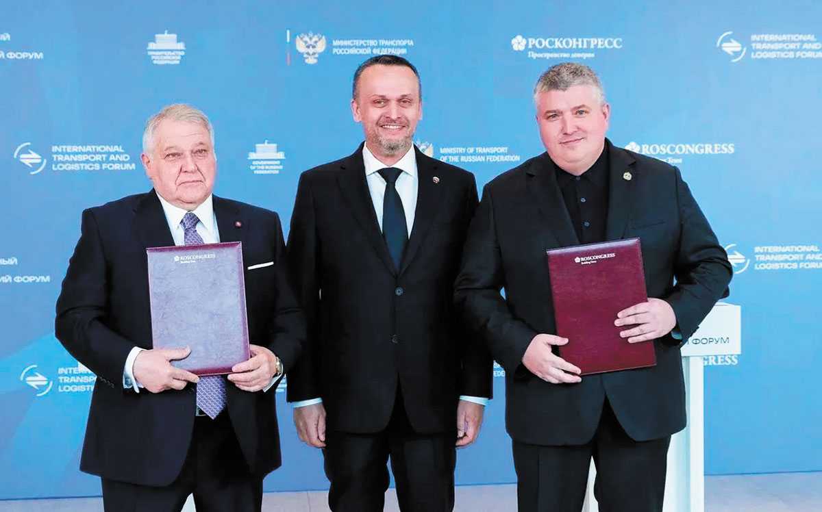 С упором на физику, химию и биологию