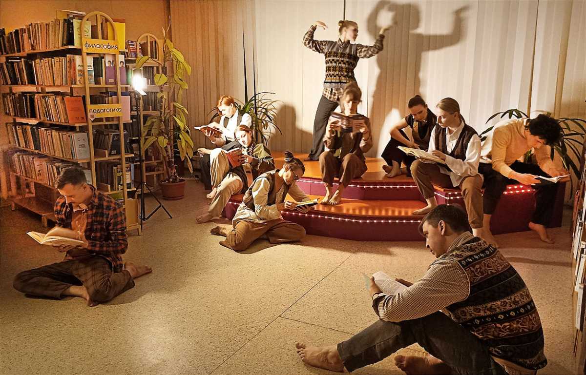 Что, если книга начинается там, где текст заканчивается? Где ты читаешь не глазами, а телом?