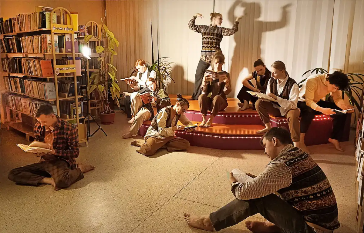 Что, если книга начинается там, где текст заканчивается? Где ты читаешь не глазами, а телом?