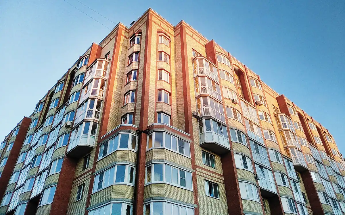 Россияне с 1 июля смогут покупать и продавать жильё с помощью биометрии.