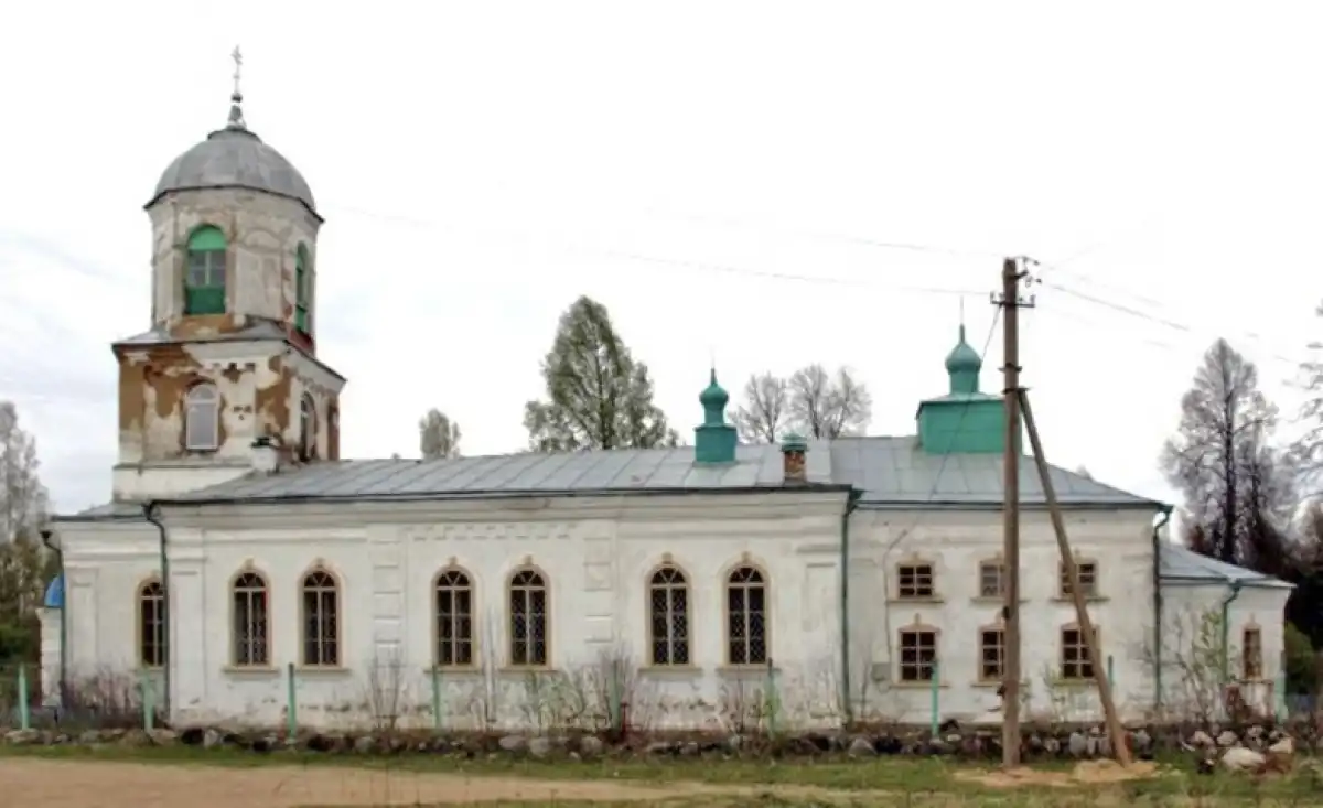 Храм в деревне Марково