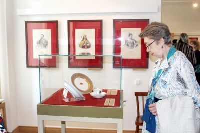 Посетители выставки увидят документы и вещи, принадлежавшие Романовым