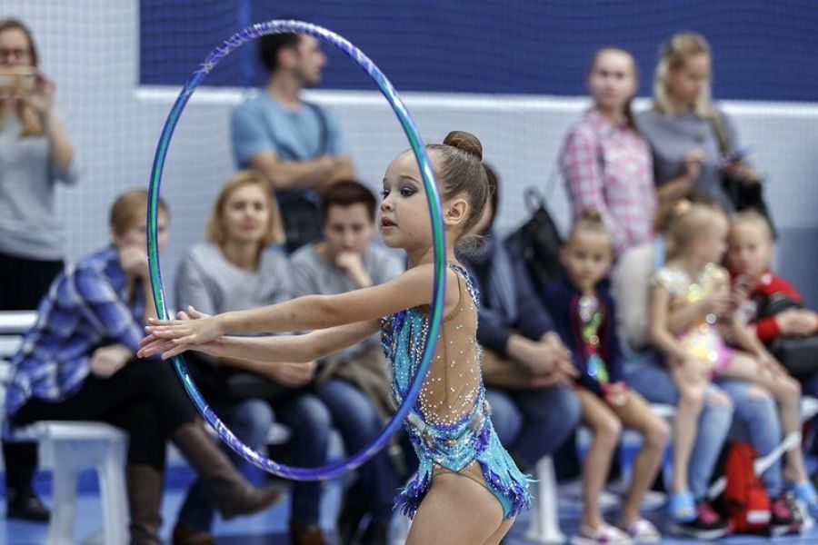 В Великом Новгороде прошли чемпионат и первенство области по художественной гимнастике. Любуемся красотой и грацией спортсменок