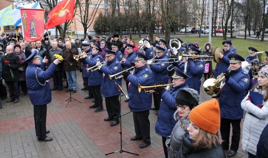 В Великом Новгороде прошёл торжественный митинг, посвященный 76-й годовщине освобождения города от фашитской оккупации