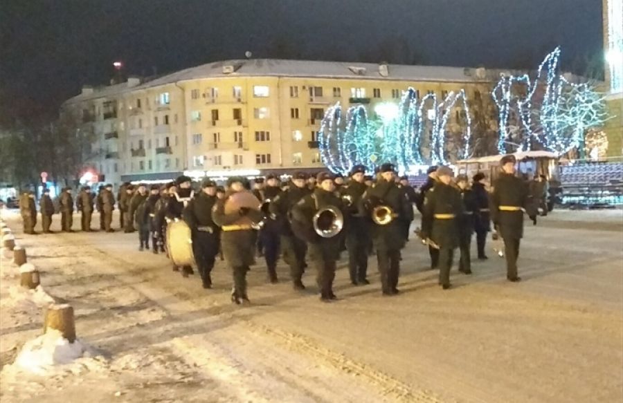 Репетиция парада к 75-летию освобождения Великого Новгорода от фашистов