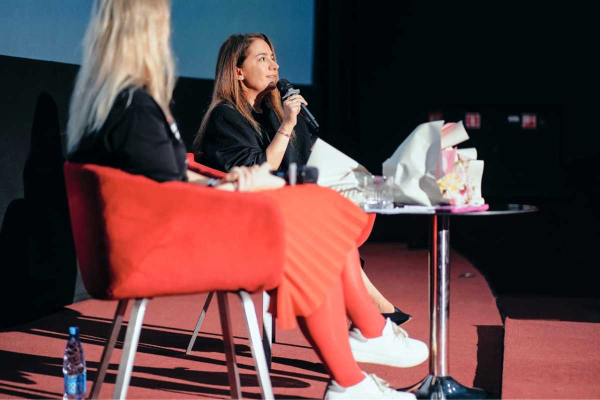 Анна Меликян — российский кинорежиссер, сценарист и продюсер.