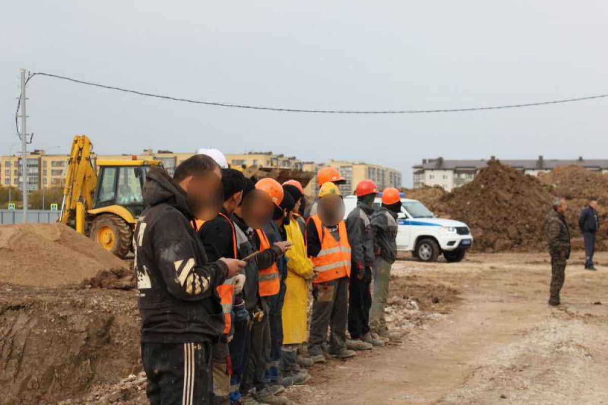 В отношении работодателей возбуждено 18 дел об административных правонарушениях за незаконное привле