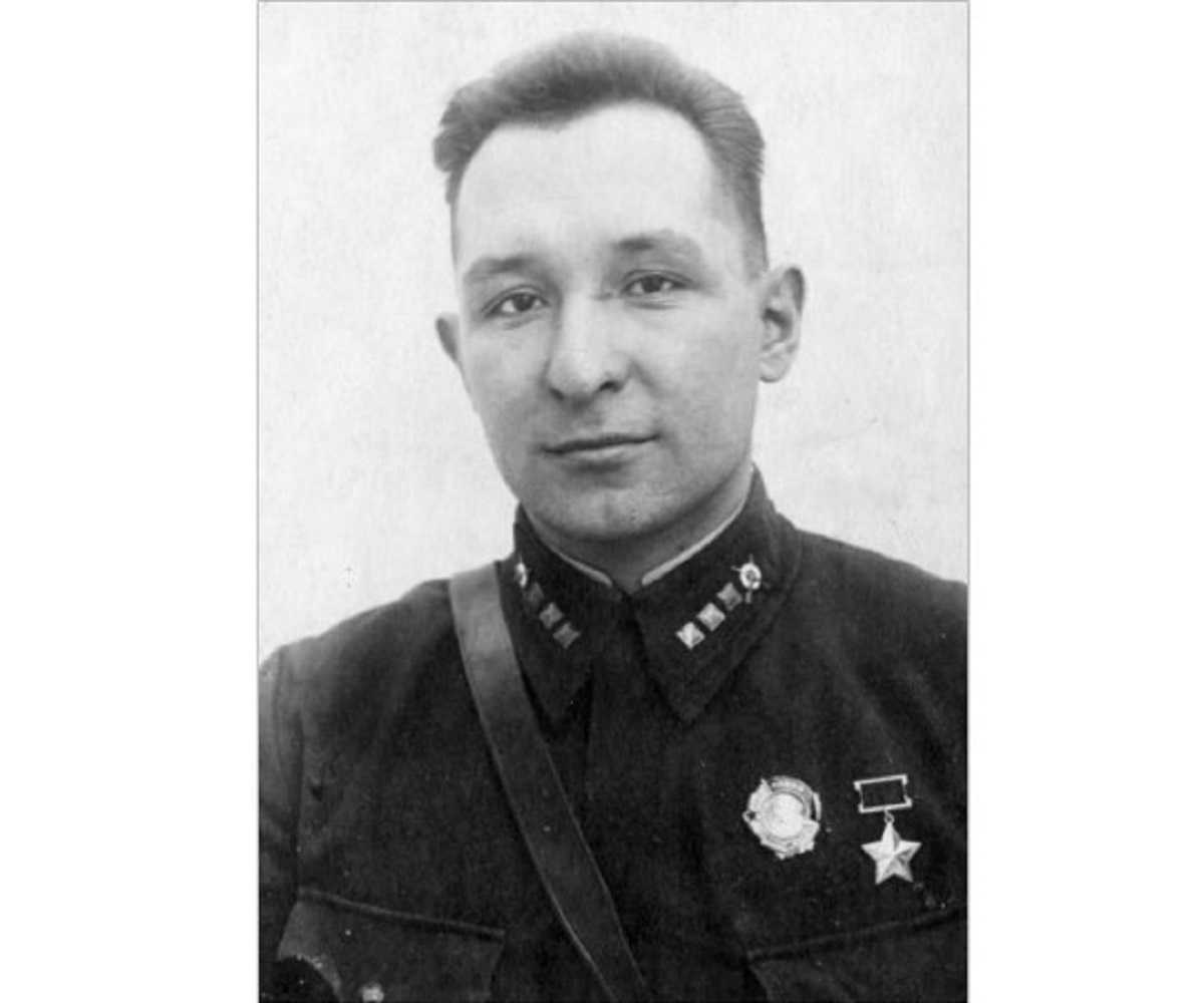 Первый герой Волховского фронта