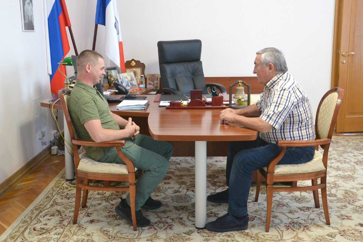 Сегодня Анатолий Севостьянов вернётся в зону СВО.