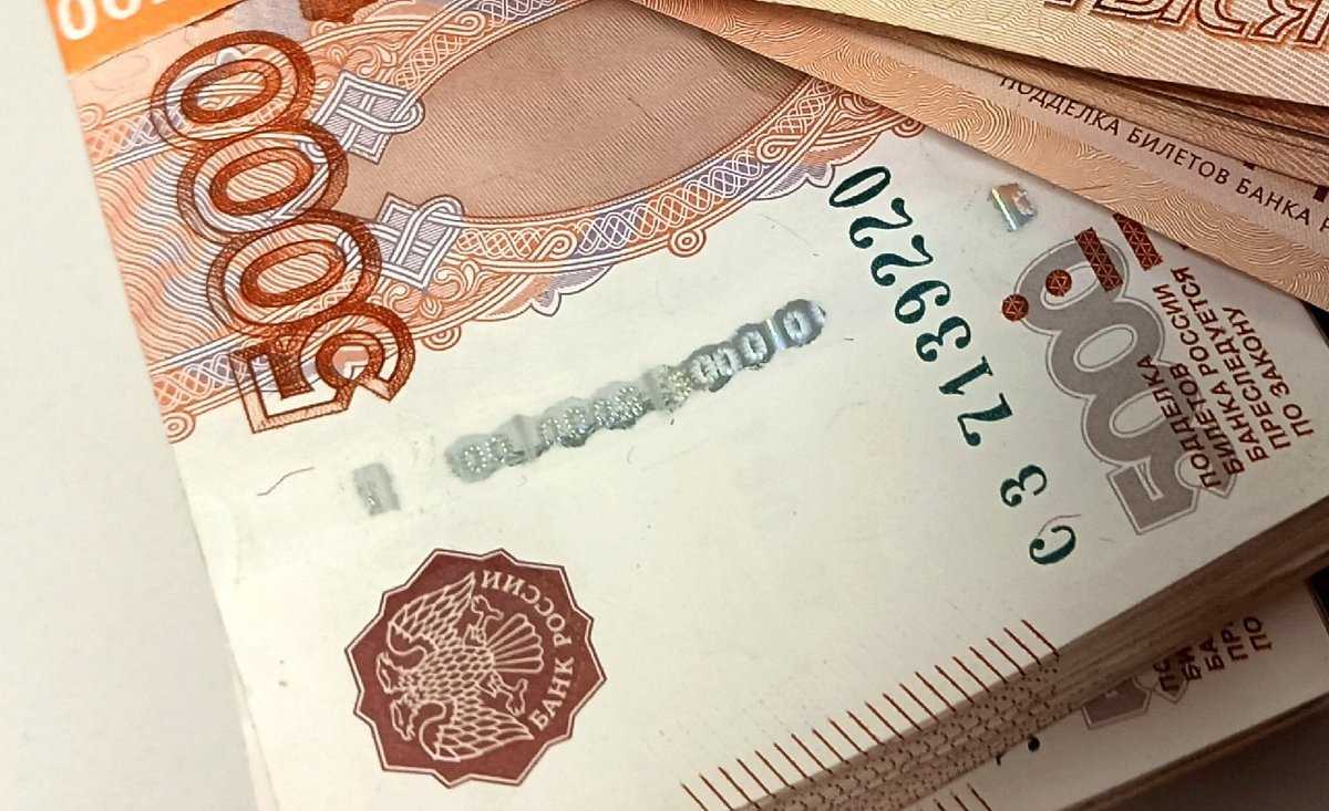 При благополучном течении родов за стандартные 140 дней декретного отпуска новгородская студентка по