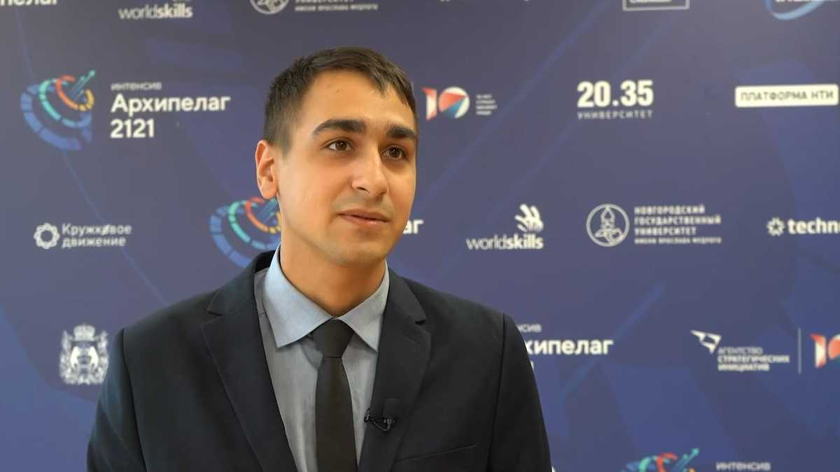 Дмитрий Кучурян родился в семье врачей, но выбрал профессию спасателя.