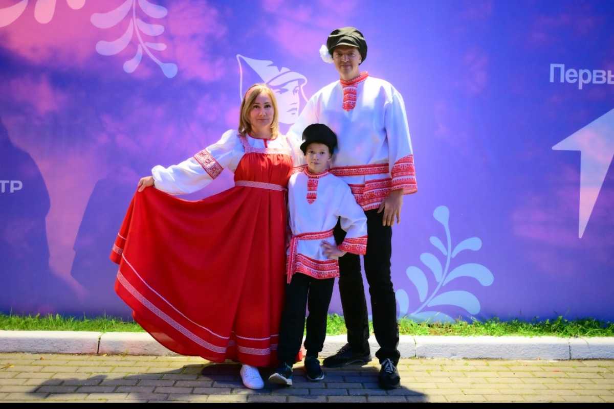 Участниками фестиваля стали семьи из девяти округов России.