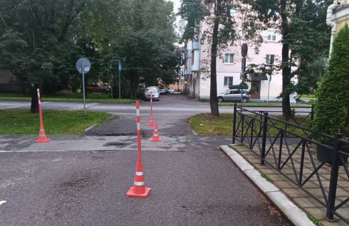 Юношу доставили в областную детскую клиническую больницу.