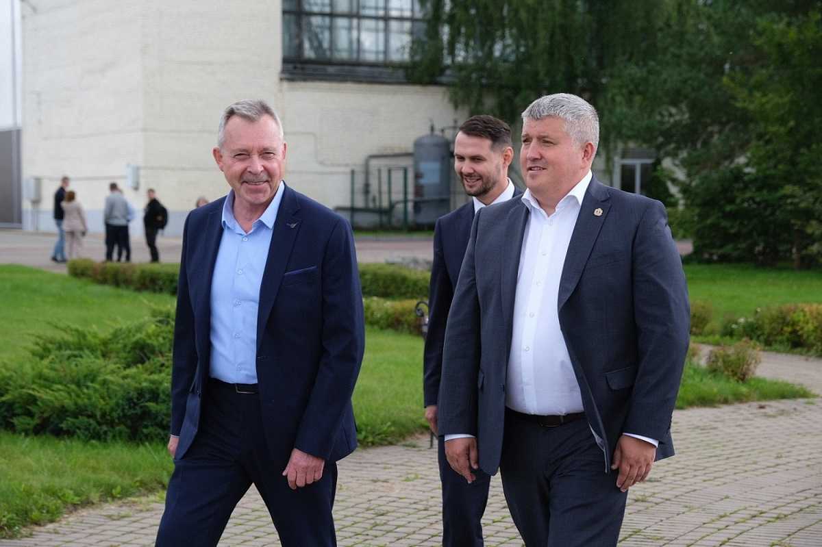 Принято решение в течение 2026-2027 годов привести парк Победы в порядок.