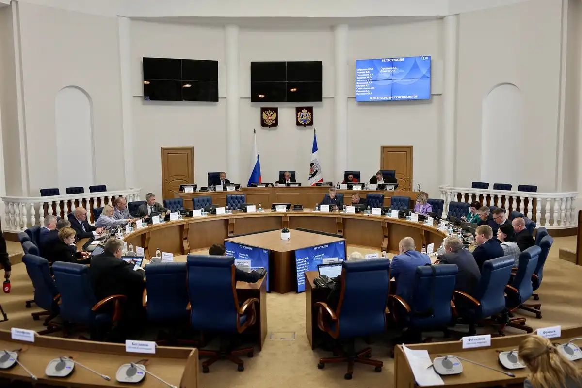 Юрий Бобрышев обозначил приоритеты работы на ближайшие четыре месяца.