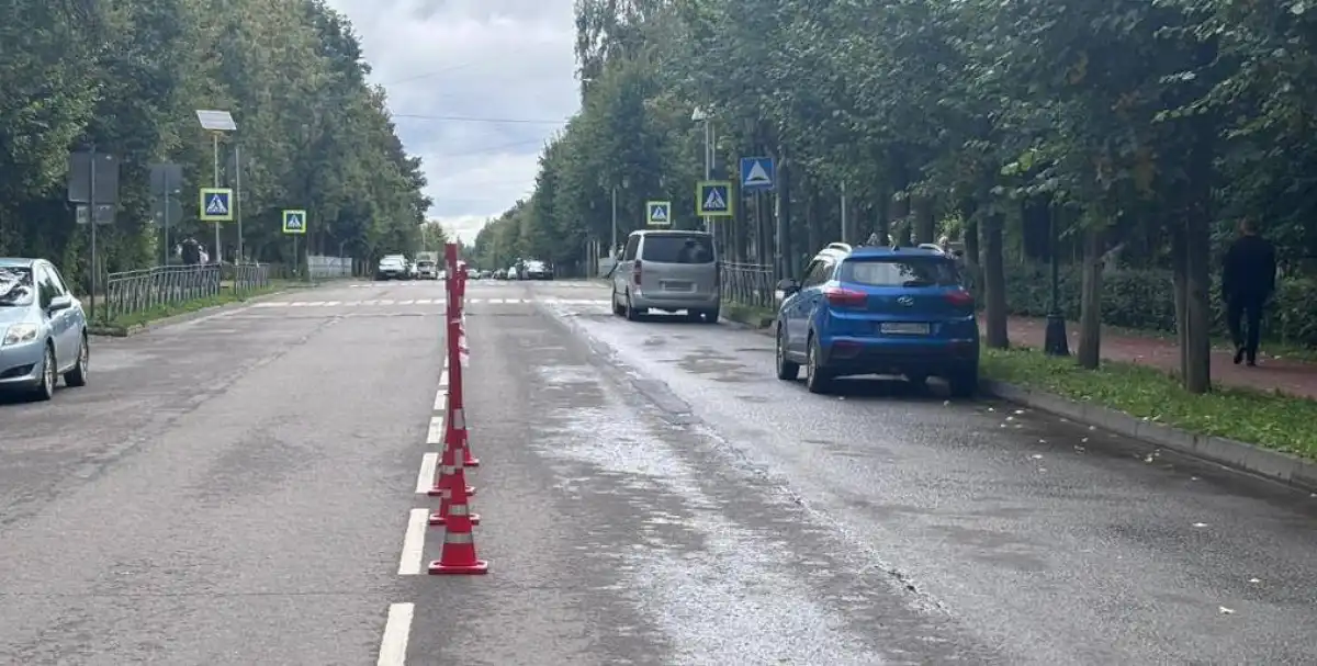 Пешеход с черепно-мозговой травмой и сотрясением головного мозга доставлен бригадой скорой медицинск