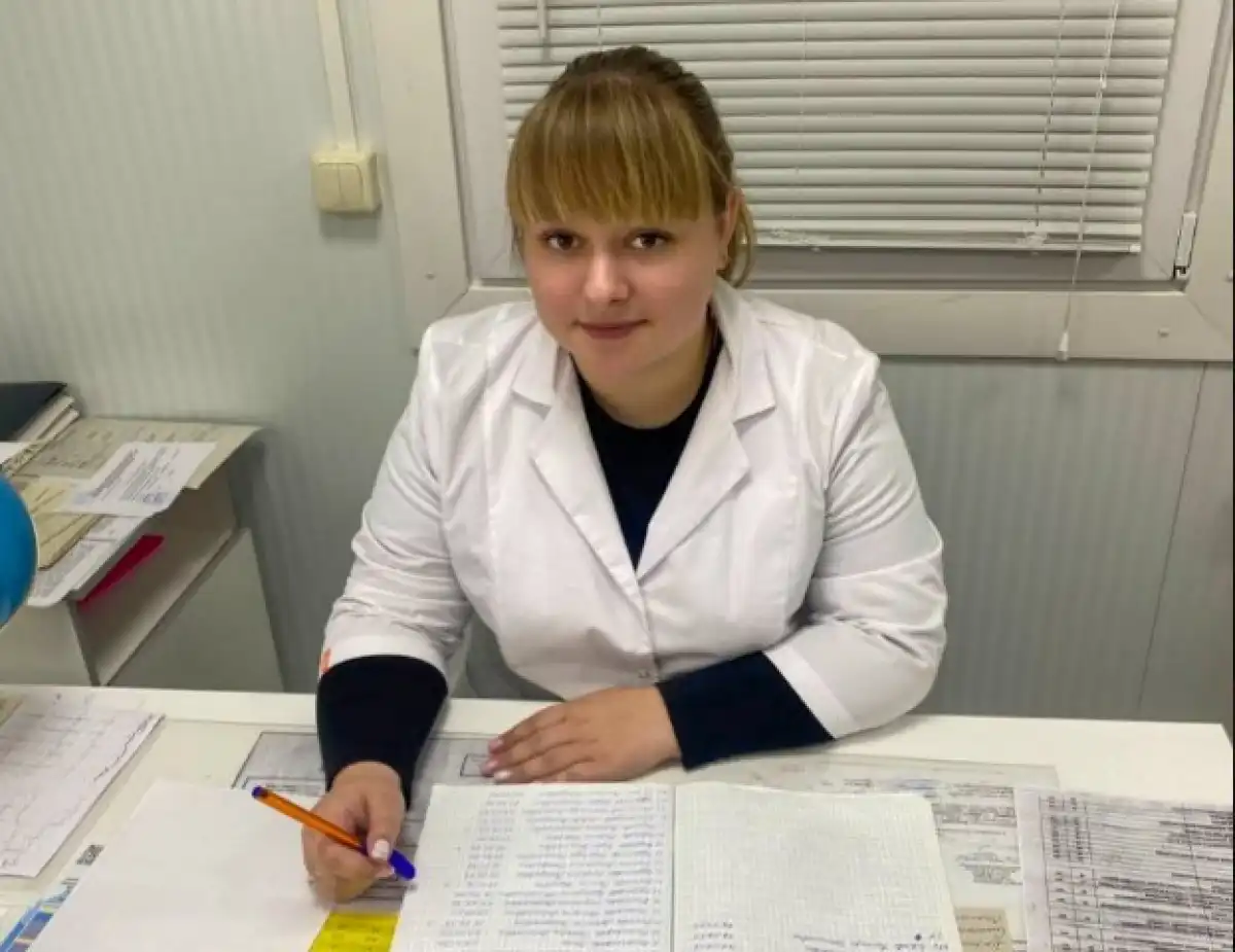 Анастасия Баранова работает в фельдшерско-акушерских пунктах в деревнях Быково и Семытино.