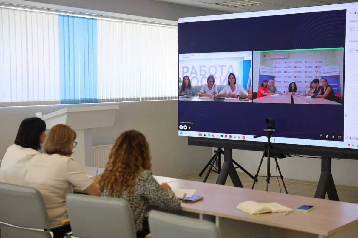 В ходе встречи представители двух регионов обсудили план работы на ближайший месяц.