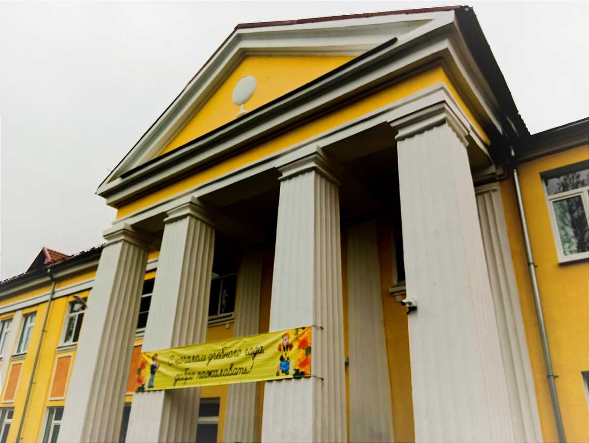 Лучшей в Новгородской области в обоих типах рейтингов стала новгородская гимназия №2.