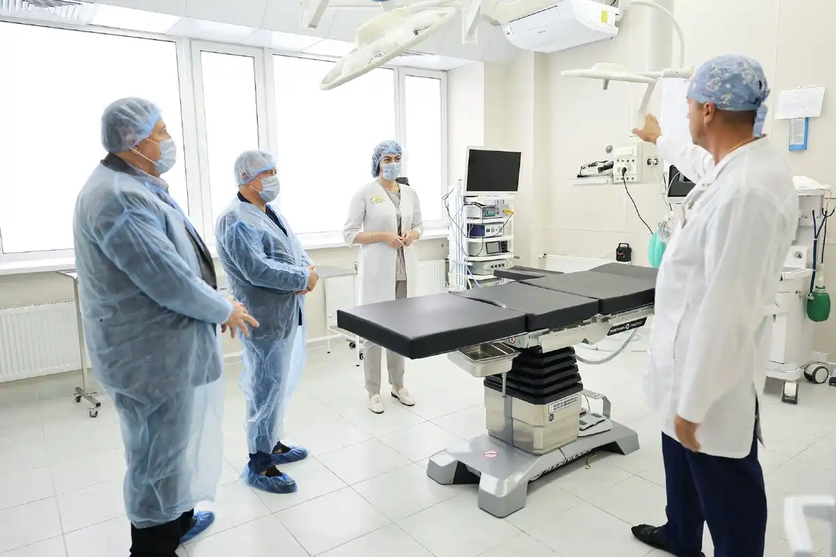 В операционном блоке установили новое оборудование отечественного производства, наркозный аппарат, л