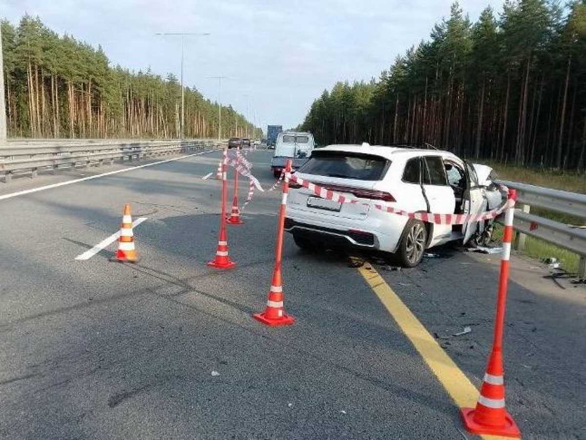 В ДТП пострадали водитель и пассажирка «Джилли Монджаро».