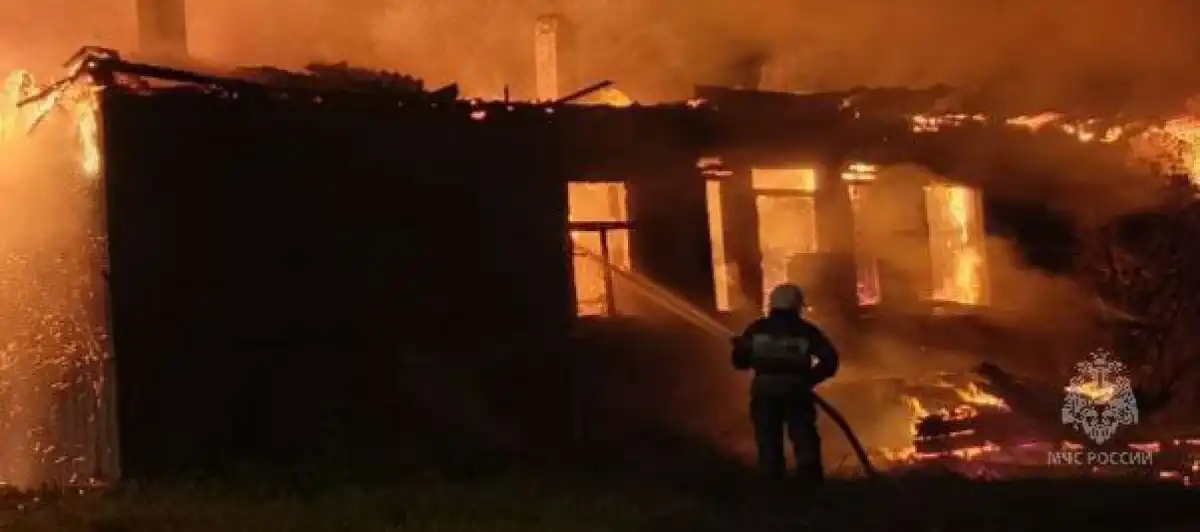 Причину возгораний устанавливают органы дознания.